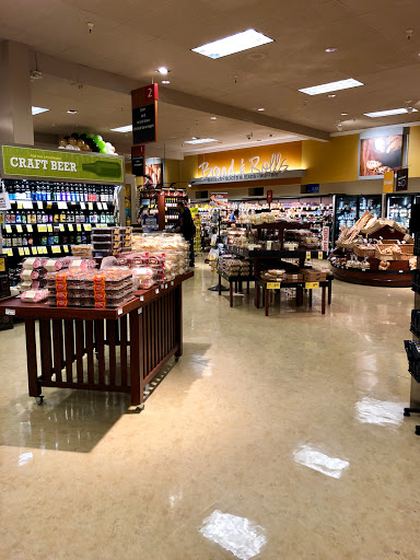 Grocery Store «Safeway», reviews and photos, 15332 Aurora Ave N, Shoreline, WA 98133, USA