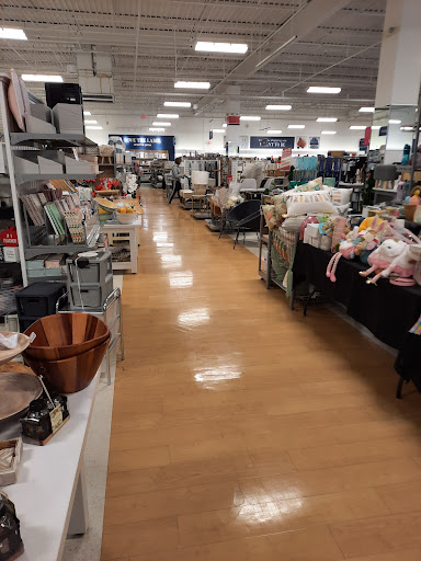 Department Store «Marshalls», reviews and photos, 848 NY-13, Cortland, NY 13045, USA