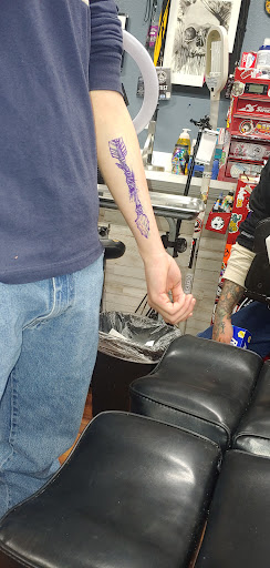 Explore fast tattoo ideas, creative tattoo ideas in Crestview, available at Tommy Gunns Tattoo