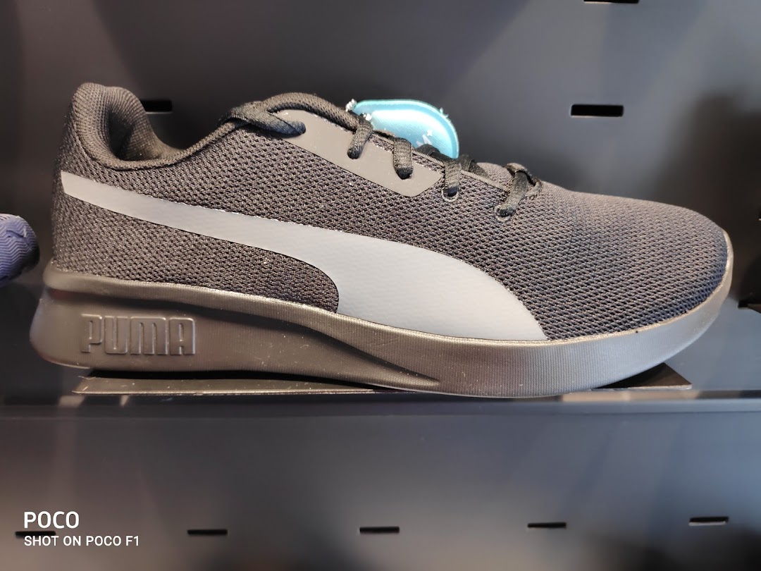 Puma store