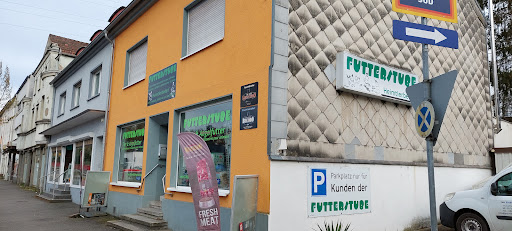 Tom’s Futterwelt unter Großrosseln, 