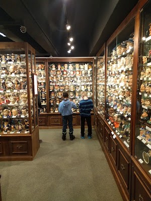 American Toby Jug Museum - photo 78