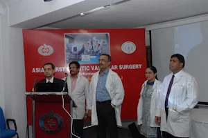 Dr. Arvind Kumar Medanta Delhi | Chest (Thoracic) Surgeon In Delhi | Lung Cancer Specialist Doctor in Delhi image