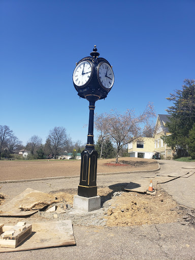 Country Club «Losantiville Country Club», reviews and photos, 3097 Losantiville Ave, Cincinnati, OH 45213, USA