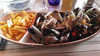 Cafe Du Port à Grandcamp-Maisy