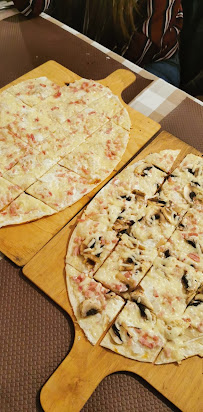 Tarte flambée du Restaurant de spécialités alsaciennes Auberge des Franciscains à Mulhouse - n°11