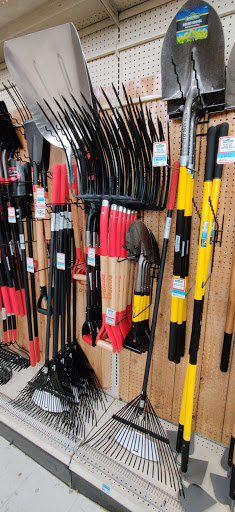 Home Improvement Store «Tractor Supply Co.», reviews and photos, 2385 E Market St, Harrisonburg, VA 22801, USA