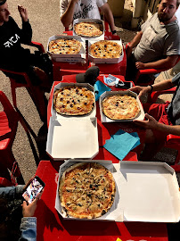 Plats et boissons du Pizzeria FLORIDA PIZZA, cuite au feu de bois A EMPORTER à Saint-Julien-en-Born - n°5