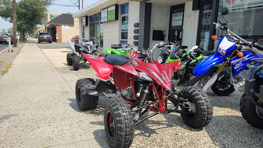 Motorcycle Dealer «Long Island Kawasaki-Yamaha», reviews and photos, 67 N Broadway, Hicksville, NY 11801, USA