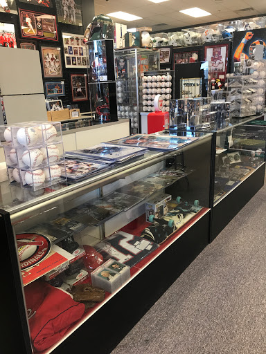 Dogtown Sports Collectibles & Framing