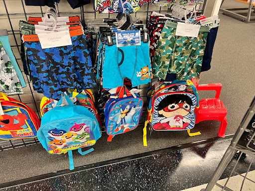 Clothing Store «Burlington Coat Factory», reviews and photos, 1116 E Stone Dr, Kingsport, TN 37660, USA