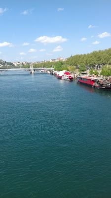 Carré Couleur à Lyon