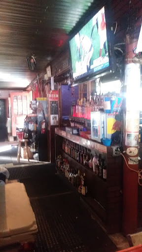 Lounge «Tap Room», reviews and photos, 205 W Main St, Avon Park, FL 33825, USA