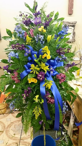 Florist «Floral Charisma», reviews and photos, 109 N Washington St, DeRidder, LA 70634, USA