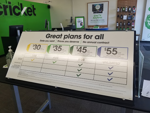 Cell Phone Store «Cricket Wireless Authorized Retailer», reviews and photos, 1240 Ken Pratt Blvd, Longmont, CO 80501, USA
