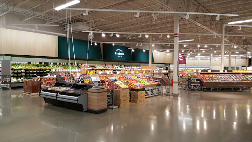 Grocery Store «Meijer», reviews and photos, 171 W Town Square Way, Oak Creek, WI 53154, USA