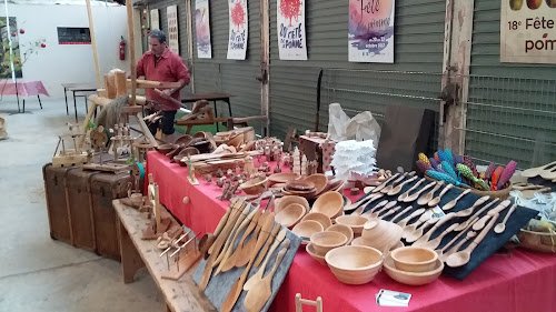 Magasin de jouets Jouets des Pyrénées et d'ailleurs Lourde