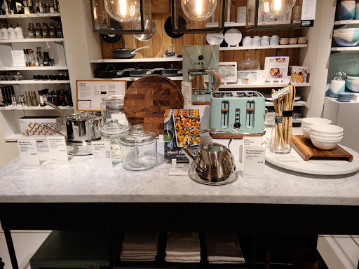 Furniture Store «Crate and Barrel», reviews and photos, 3965 Townsfair Way, Columbus, OH 43219, USA