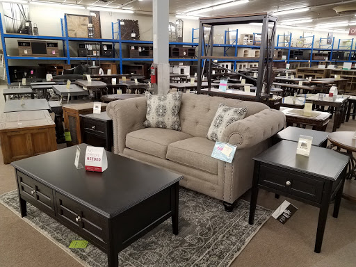 Furniture Store «BT Furnishings», reviews and photos, 5701 Broadway Blvd, Garland, TX 75043, USA