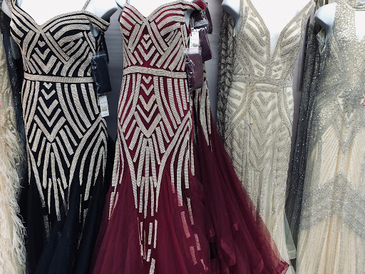 Boutique «Très Chic Boutique», reviews and photos, 2235 95th St, Chicago, IL 60643, USA