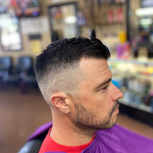 Barber Shop «J J Barber Shop», reviews and photos, 5905 W Bell Rd # 3, Glendale, AZ 85308, USA