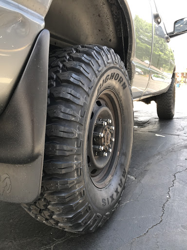 Tire Shop «Telle Tire & Auto Centers», reviews and photos, 1323 S Big Bend Blvd, Richmond Heights, MO 63117, USA