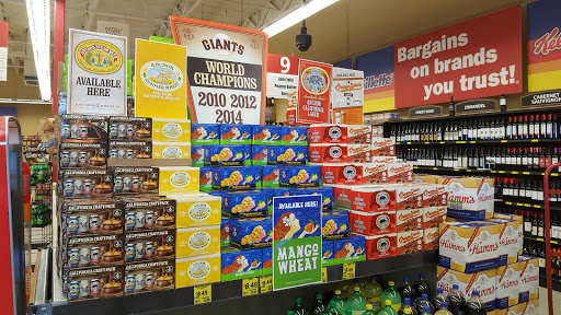 Grocery Store «Grocery Outlet Bargain Market», reviews and photos, 845 Harbor Blvd, West Sacramento, CA 95691, USA