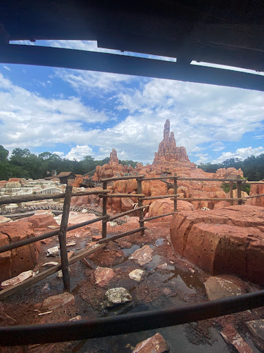 Roller Coaster «Big Thunder Mountain Railroad», reviews and photos, 4600 Frontierland, Orlando, FL 32836, USA