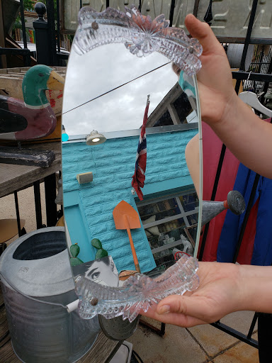 Gift Shop «Cockadoodledoo Gifts of Bryn Mawr», reviews and photos, 403 Cedar Lake Rd S, Minneapolis, MN 55405, USA