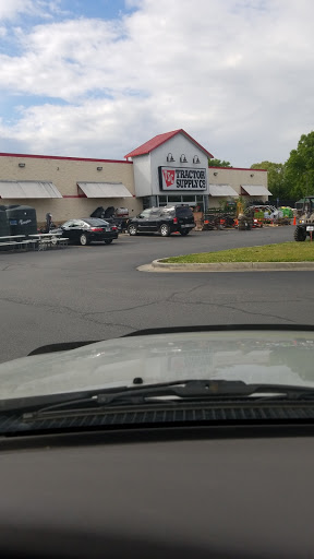 Home Improvement Store «Tractor Supply Co.», reviews and photos, 10 Ryan Blvd NE, Cartersville, GA 30121, USA