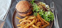 Hamburger du Restaurant français LE MILORD à Oradour-sur-Glane - n°3