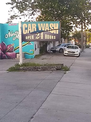 Car Wash «Car Wash Emporium», reviews and photos, 13820 W Dixie Hwy, North Miami, FL 33161, USA