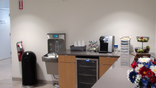 Ford Dealer «Napleton Ford in Libertyville», reviews and photos, 1010 S Milwaukee Ave, Libertyville, IL 60048, USA