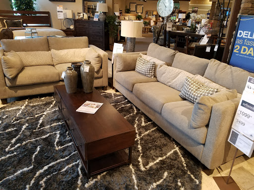 Furniture Store «Ashley HomeStore», reviews and photos, 925 Paterson Plank Rd, Secaucus, NJ 07094, USA