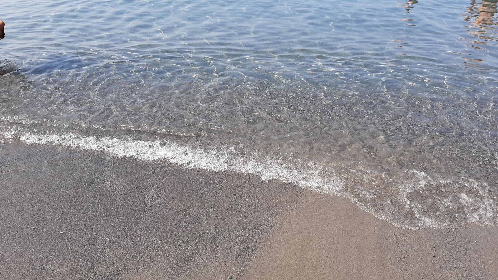 Foto de Spiaggia di Macarro ubicado en área natural