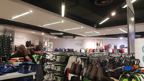 Magasin de vêtements Primark Dijon