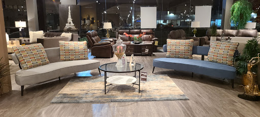 Furniture Store «Huffman Koos Furniture», reviews and photos, 1640 Broadhollow Rd, Farmingdale, NY 11735, USA