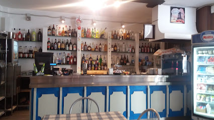 Bar Holiday Valverde - Viale Raffaello Sanzio, 56, 47042 Cesenatico FC, Italy