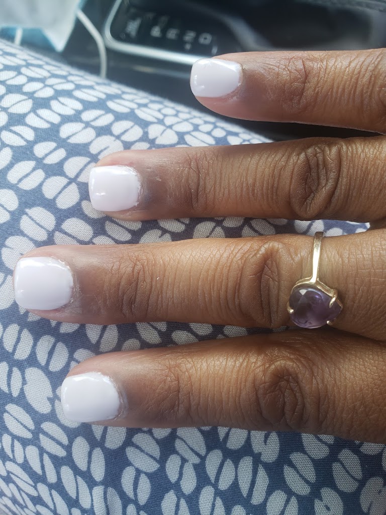 Lux Nail Spa Willow Grove, PA 19090 Services and Reviews