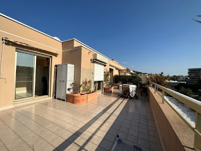 Corinne Delalande - SAFTI immobilier Saint-Laurent-du-Var à Saint-Laurent-du-Var
