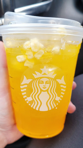 Coffee Shop «Starbucks», reviews and photos, 6455 Carlisle Pike #1a, Mechanicsburg, PA 17050, USA