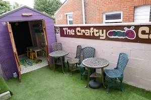 Crafty Bug Cafe / sweet shack image