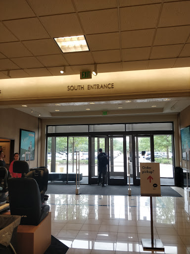 Department Store «Nordstrom Short Pump Town Center», reviews and photos, 11812 W Broad St, Richmond, VA 23233, USA