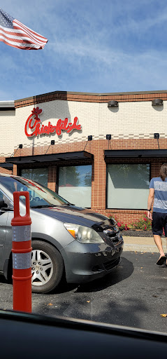 Fast Food Restaurant «Chick-fil-A», reviews and photos, 211 Eagleview Blvd, Exton, PA 19341, USA