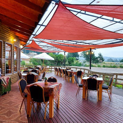 Restaurante El Quincho Espacio Colibrí