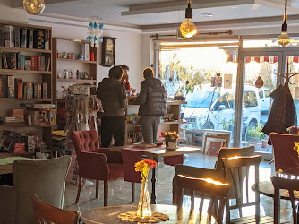 Nevşehir Nar Kitap Kafe