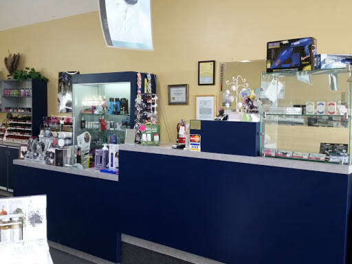 Shopping Mall «Alta Vista Shopping Center», reviews and photos, 1459 Freedom Blvd, Watsonville, CA 95076, USA