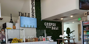 Dali Crepes Catering & Cafe