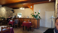 Atmosphère du Restaurant Auberge Escude Quillet à Biron - n°11
