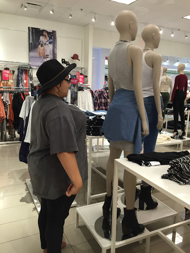 Shopping Mall «Harlem Irving Plaza», reviews and photos, 4104 Harlem Ave, Norridge, IL 60706, USA